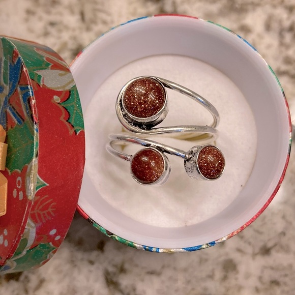 Sandstone Free-form Wrap Ring - Picture 1 of 9